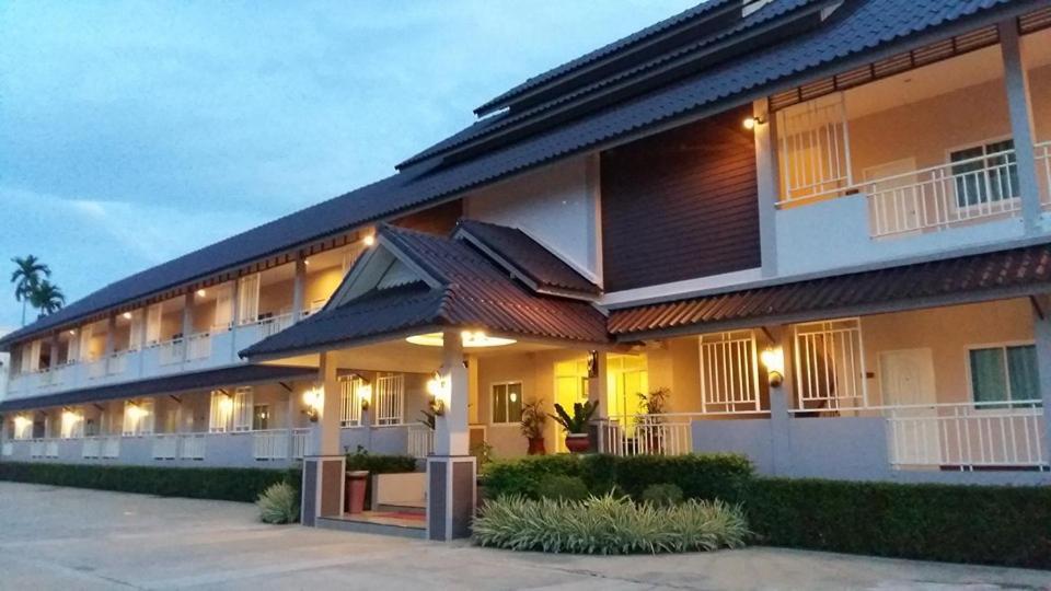 Chiangkham Grand Villa - Sha Certified Csiangkham Kültér fotó